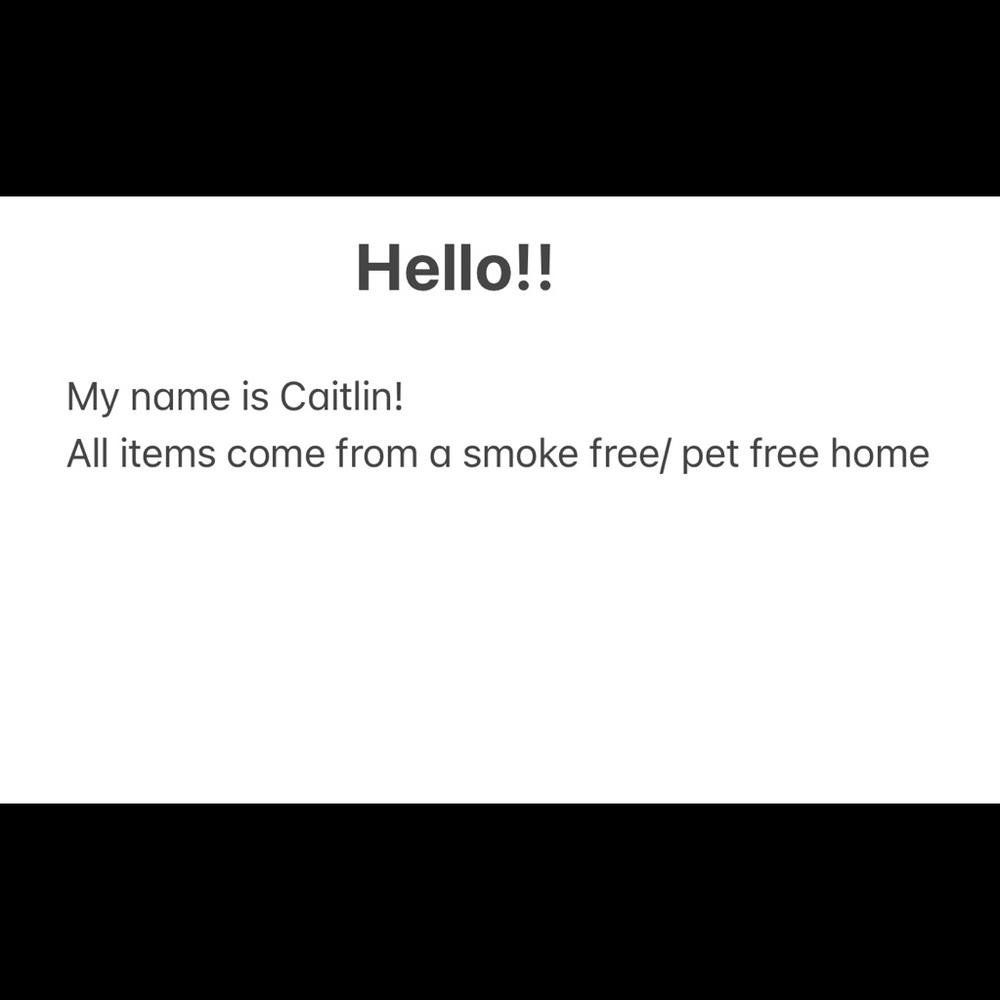 My name is Caitlin! Selling gently worn/ used items from my closet!